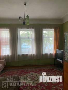 Дом 94м&sup2;, 2-этажный, участок 3 сот.  