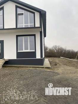 Коттедж 140м&sup2;, 2-этажный, участок 6 сот.  