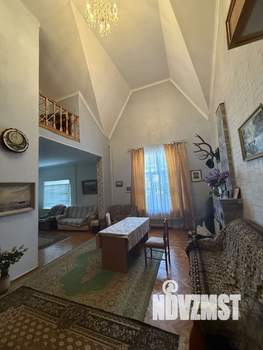 Дом 350м², 2-этажный, участок 9 сот.  