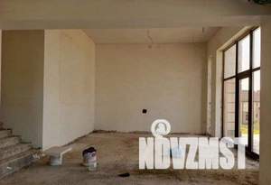 Дом 352м², 2-этажный, участок 16 сот.  