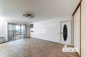 Дом 192м², 2-этажный, участок 6 сот.  