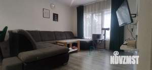 Дом 100м&sup2;, 2-этажный, участок 3 сот.  