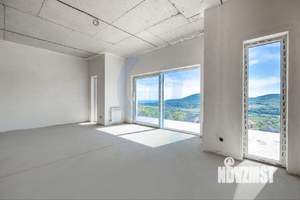 Дом 396м&sup2;, 2-этажный, участок 6 сот.  