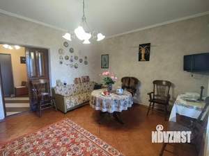 Дом 336м&sup2;, 2-этажный, участок 7 сот.  