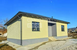 Дом 112м&sup2;, 1-этажный, участок 6 сот.  