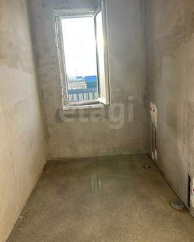 Дом 100м&sup2;, 1-этажный, участок 5 сот.  