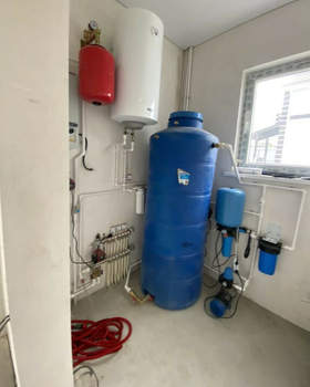 Дом 160м&sup2;, 2-этажный, участок 6 сот.  