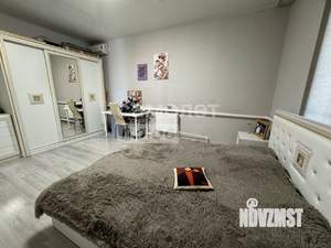 Дом 100м&sup2;, 1-этажный, участок 6 сот.  