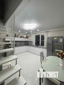 Дом 120м&sup2;, 2-этажный, участок 5 сот.  