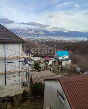 Дом 152м², 2-этажный, участок 3 сот.  