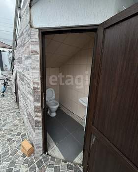 Дом 440м², 3-этажный, участок 4 сот.  