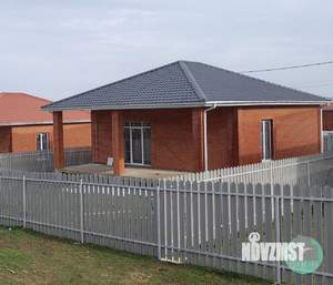 Дом 100м&sup2;, 1-этажный, участок 5 сот.  