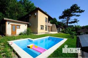 Дом 183м&sup2;, 2-этажный, участок 15 сот.  