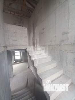 Дом 160м², 2-этажный, участок 3 сот.  