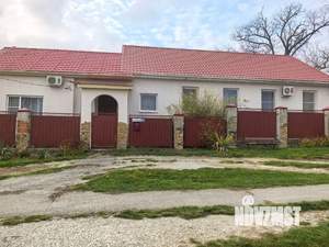 Дом 130м&sup2;, 1-этажный, участок 10 сот.  