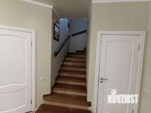 Дом 205м&sup2;, 2-этажный, участок 5 сот.  