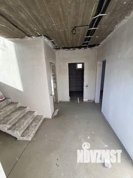 Дом 122м&sup2;, 2-этажный, участок 4 сот.  