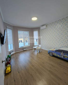 Дом 130м&sup2;, 1-этажный, участок 9 сот.  