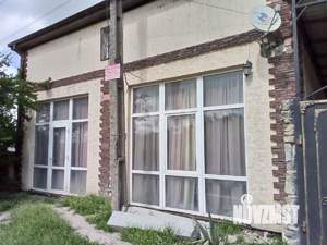 Дом 180м², 2-этажный, участок 6 сот.  
