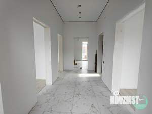 Дом 100м&sup2;, 1-этажный, участок 5 сот.  