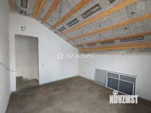 Дом 135м&sup2;, 2-этажный, участок 6 сот.  