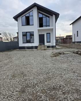 Дом 156м&sup2;, 2-этажный, участок 4 сот.  