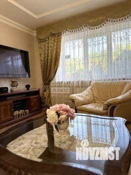 Дом 257м², 3-этажный, участок 21 сот.  