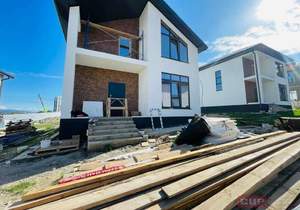 Дом 140м², 2-этажный, участок 3 сот.  