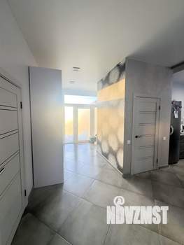 Дом 221м&sup2;, 1-этажный, участок 6 сот.  