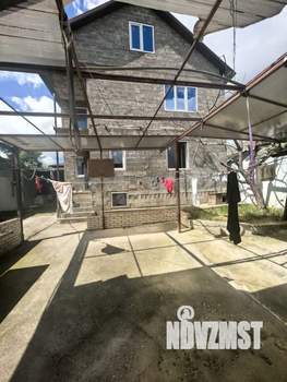 Дом 192м&sup2;, 2-этажный, участок 3 сот.  