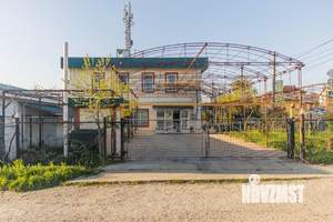 Дом 270м², 2-этажный, участок 8 сот.  