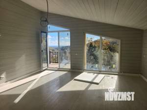 Дом 183м&sup2;, 2-этажный, участок 6 сот.  