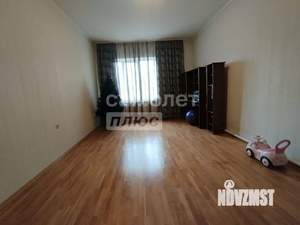 Дом 239м&sup2;, 3-этажный, участок 5 сот.  