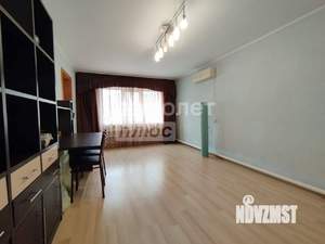 Дом 239м&sup2;, 3-этажный, участок 5 сот.  