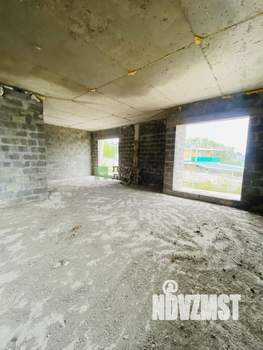 Дом 400м², 3-этажный, участок 6 сот.  