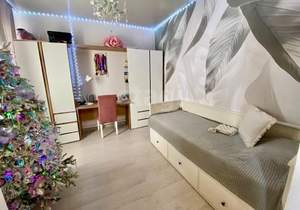 Дом 260м&sup2;, 2-этажный, участок 7 сот.  