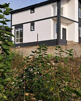 Дом 140м&sup2;, 2-этажный, участок 3 сот.  