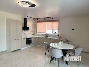 Дом 160м², 2-этажный, участок 5 сот.  