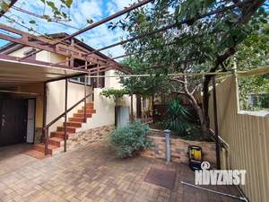 Дом 186м&sup2;, 2-этажный, участок 4 сот.  