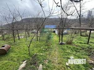 Дом 22м&sup2;, 2-этажный, участок 6 сот.  