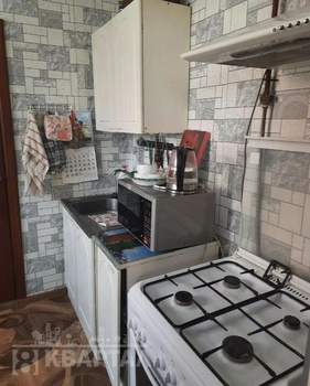 Дом 45м&sup2;, 2-этажный, участок 3 сот.  