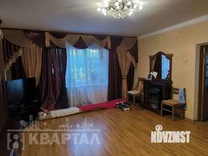 Дом 367м&sup2;, 3-этажный, участок 2 сот.  