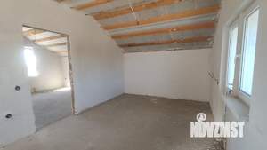 Дом 130м&sup2;, 2-этажный, участок 4 сот.  