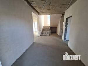 Дом 194м&sup2;, 2-этажный, участок 4 сот.  