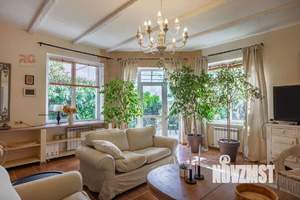 Таунхаус 178м², 2-этажный, участок 3 сот.  