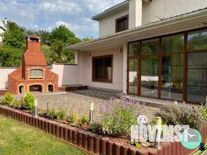 Дом 200м&sup2;, 2-этажный, участок 15 сот.  