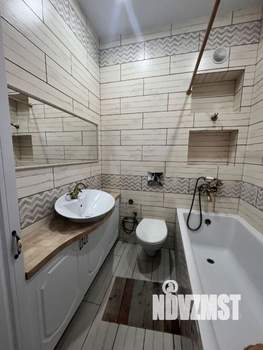 Дом 199м&sup2;, 2-этажный, участок 6 сот.  