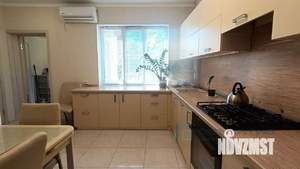 Дом 225м&sup2;, 2-этажный, участок 6 сот.  