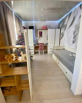 Дом 260м&sup2;, 2-этажный, участок 7 сот.  