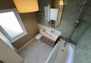 Дом 85м&sup2;, 2-этажный, участок 4 сот.  